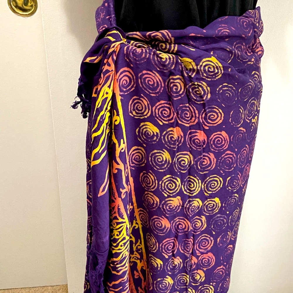 Rayon shawl or pareo